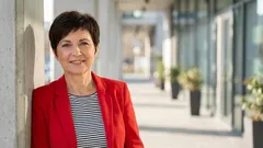 Så bär du vågade färger: 3 stilknep för att se djärv ut utan att förstöra din outfit